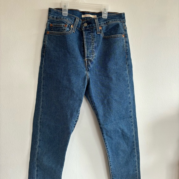 Levi Wedgie Skinny Jeans - Picture 5 of 8